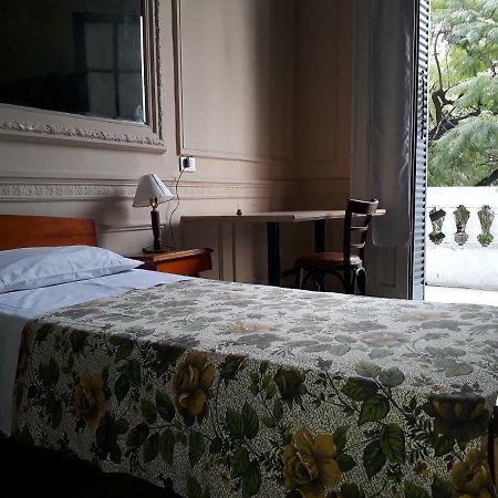 Hotel El Pibe Buenos Aires Exteriör bild