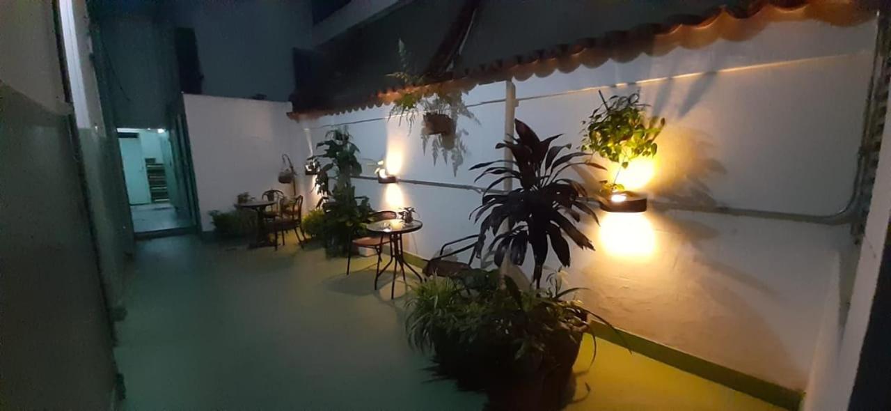 Hotel El Pibe Buenos Aires Exteriör bild