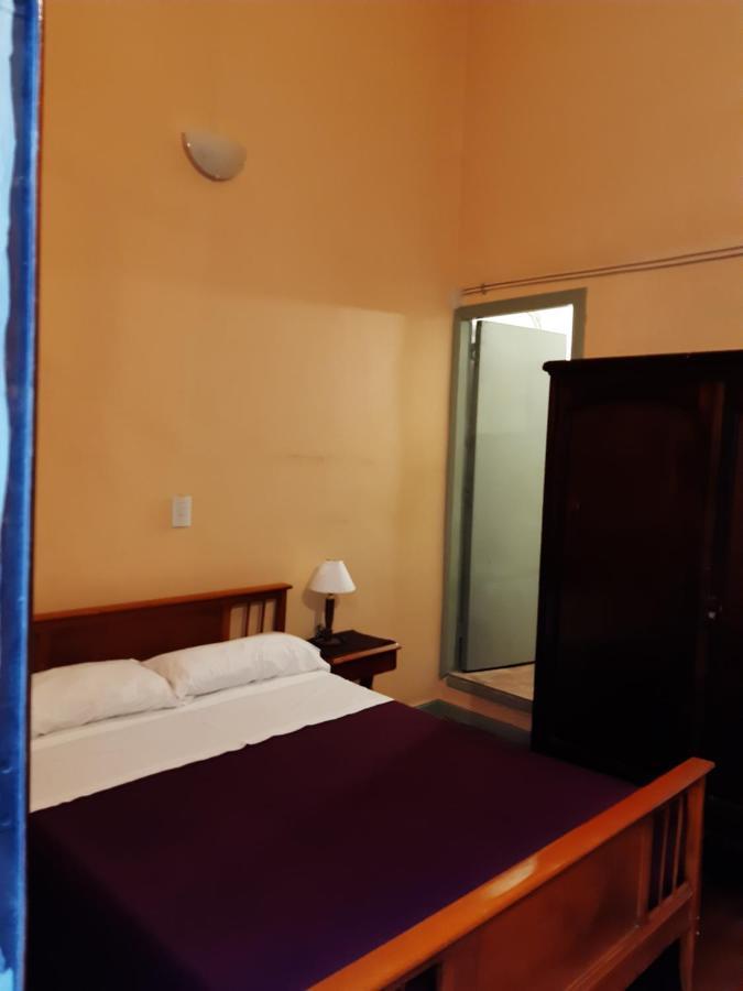 Hotel El Pibe Buenos Aires Exteriör bild